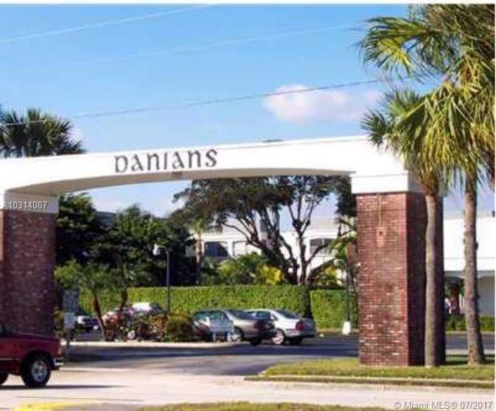 DANIANS NORTH CONDO - Residential Lease