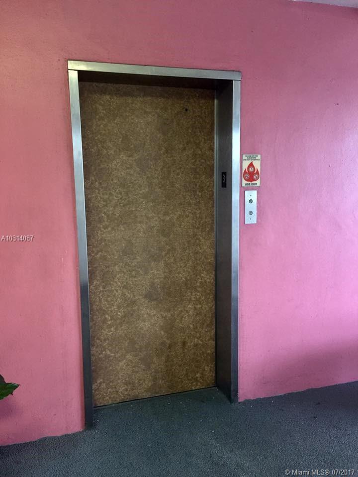 DANIANS NORTH CONDO - Residential Lease