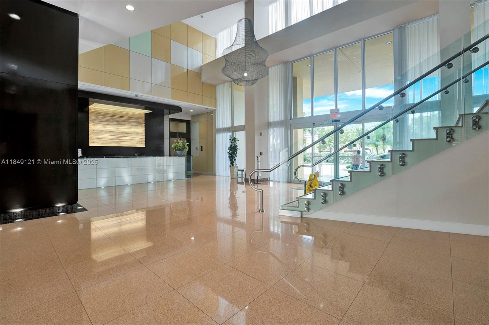 VENTURE AT AVENTURA WEST - Residential