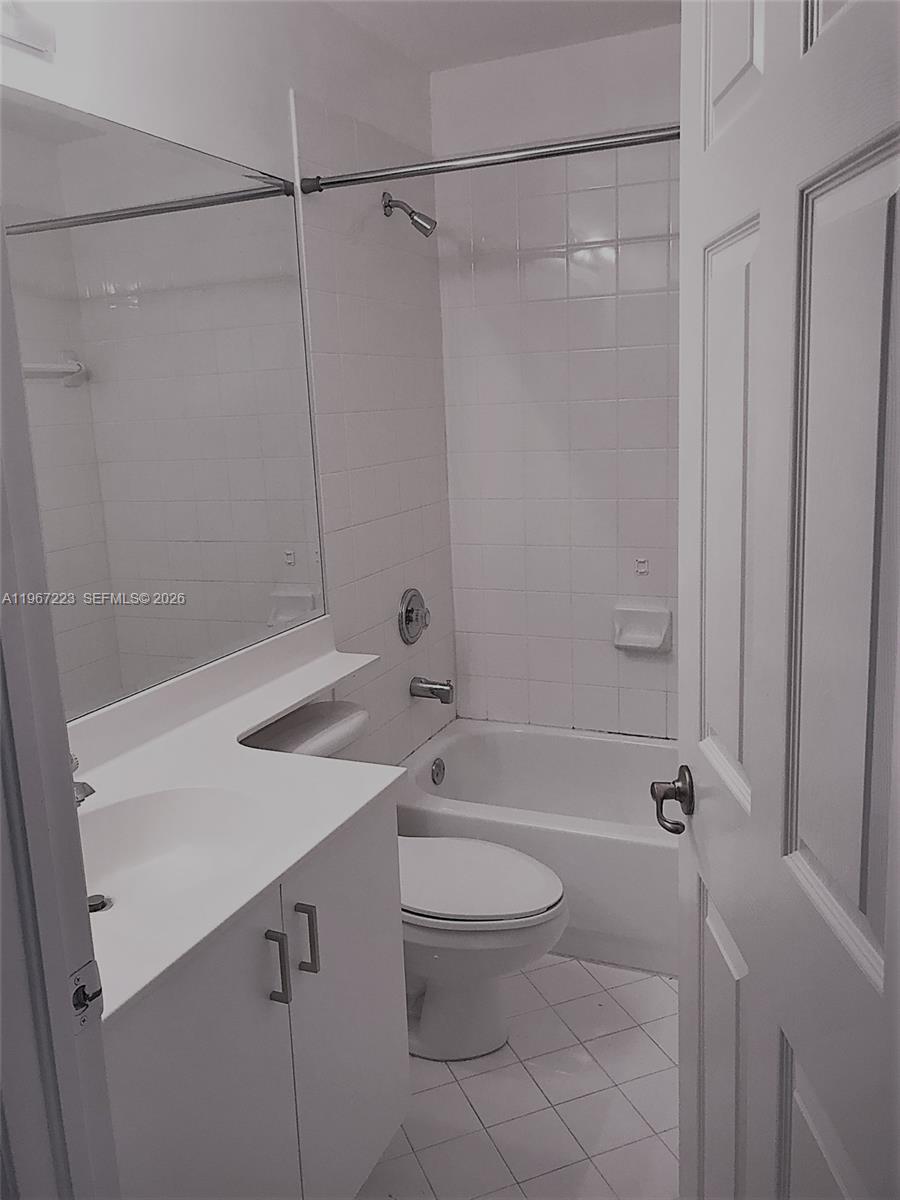 DORAL ISLES ST CROIX 1ST - Residential