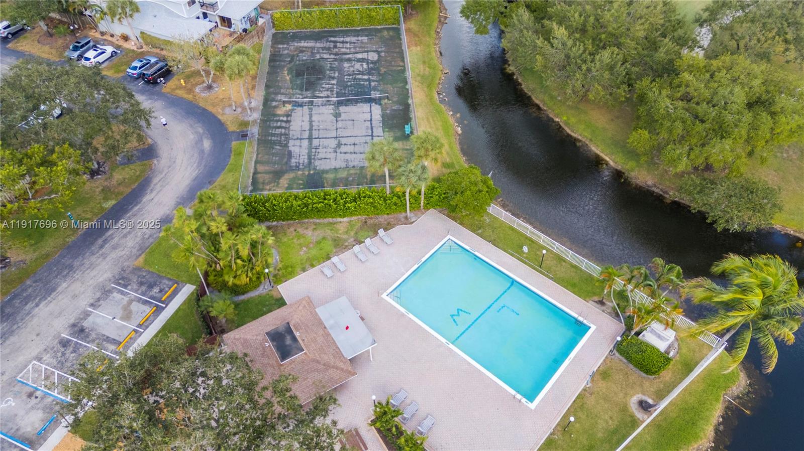 LAGO WEST CLUSTER HOMES P - Residential Lease