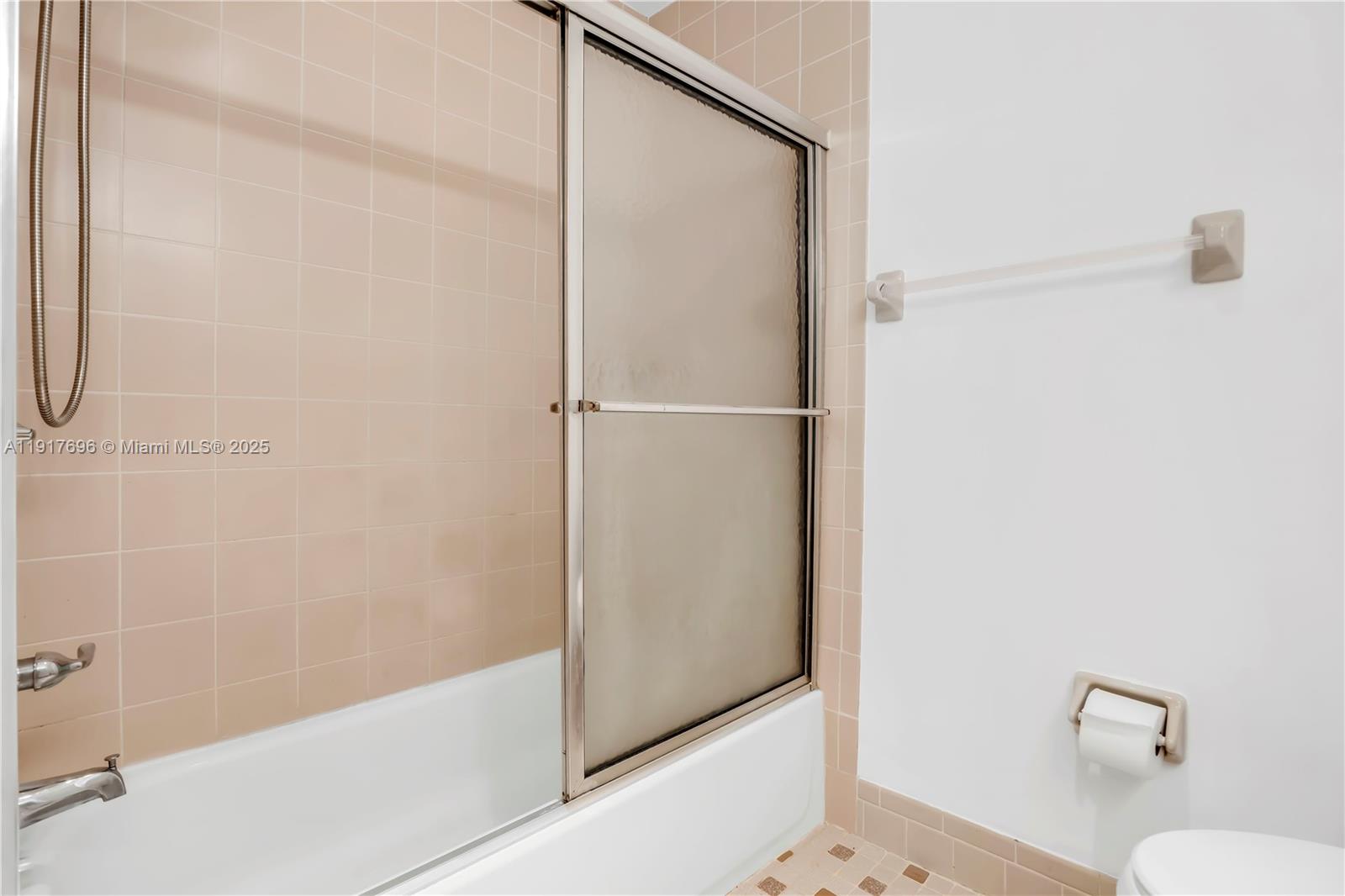 LAGO WEST CLUSTER HOMES P - Residential Lease