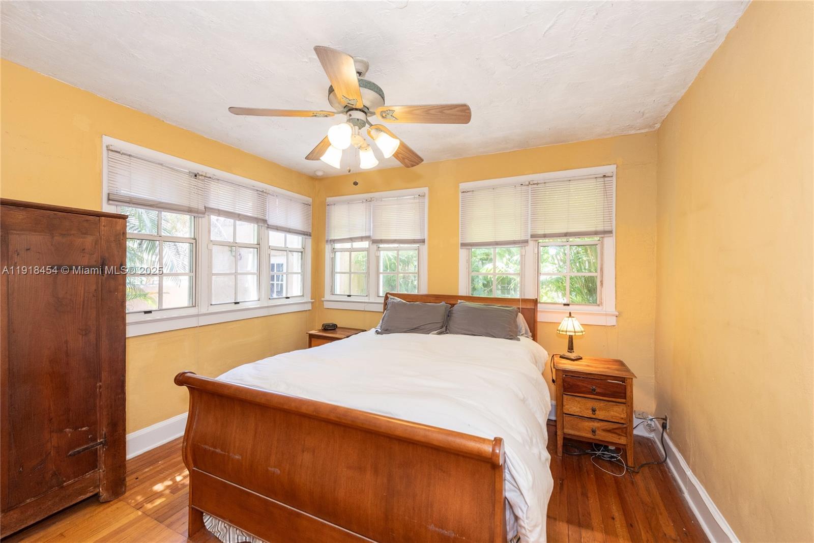 CORAL GABLES GRANADA SEC - Residential