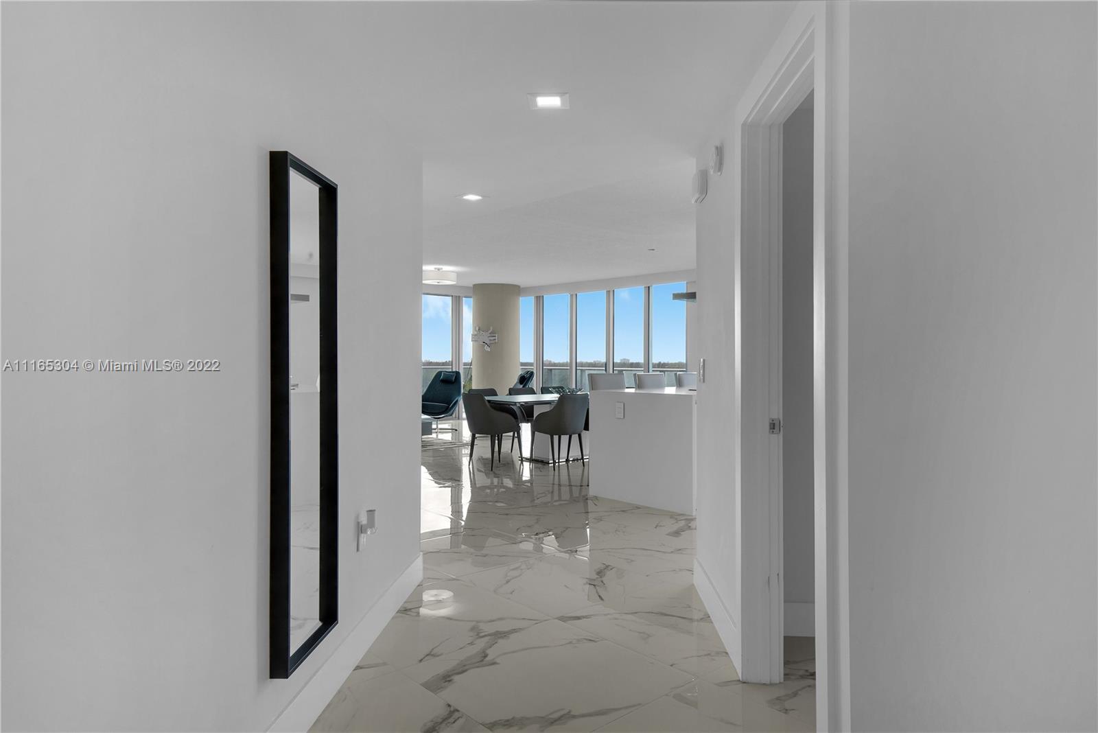 PARQUE TOWERS CONDO - Residential Lease