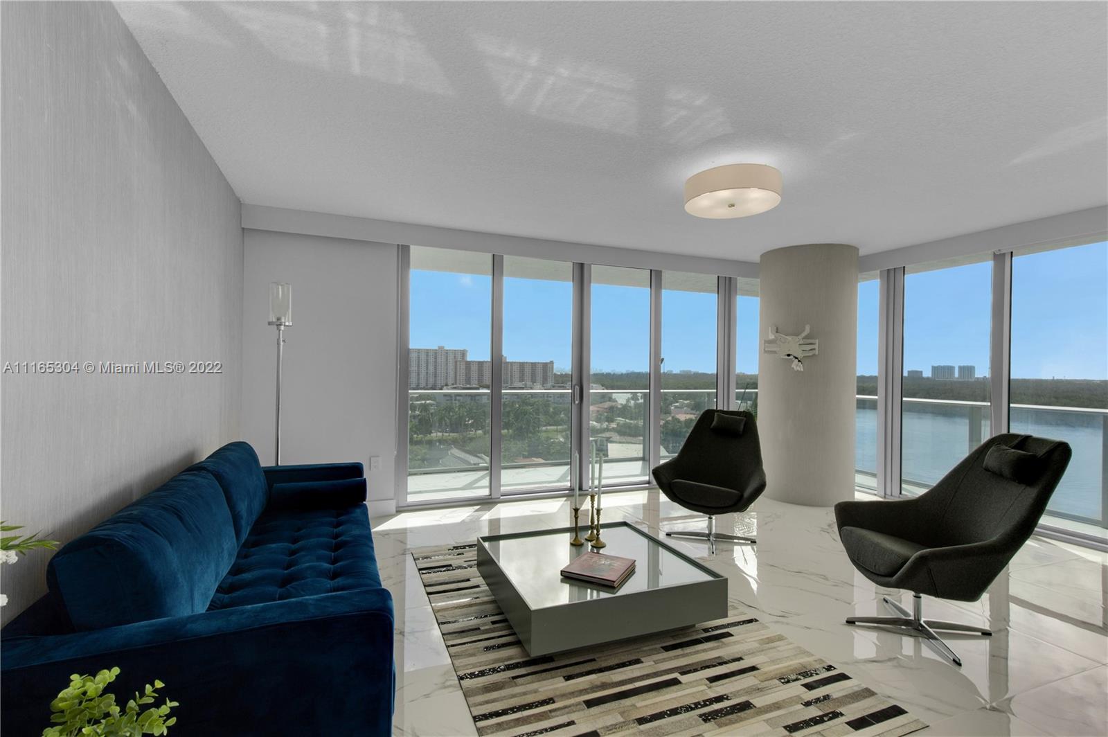 PARQUE TOWERS CONDO - Residential Lease