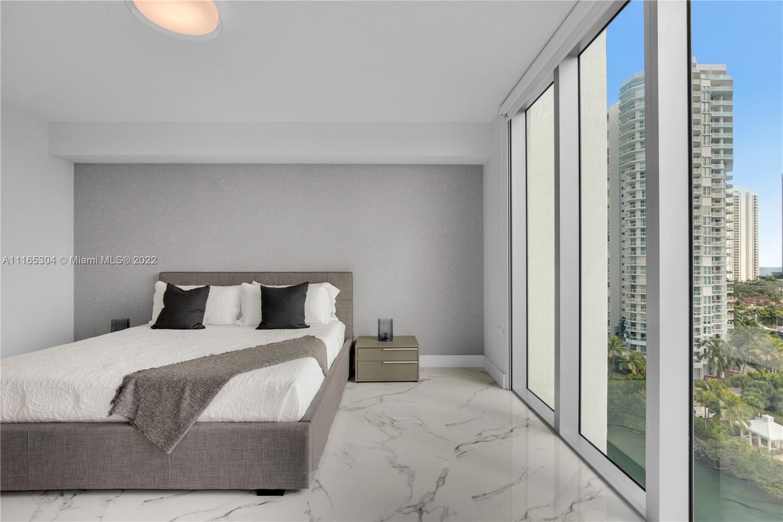 PARQUE TOWERS CONDO - Residential Lease