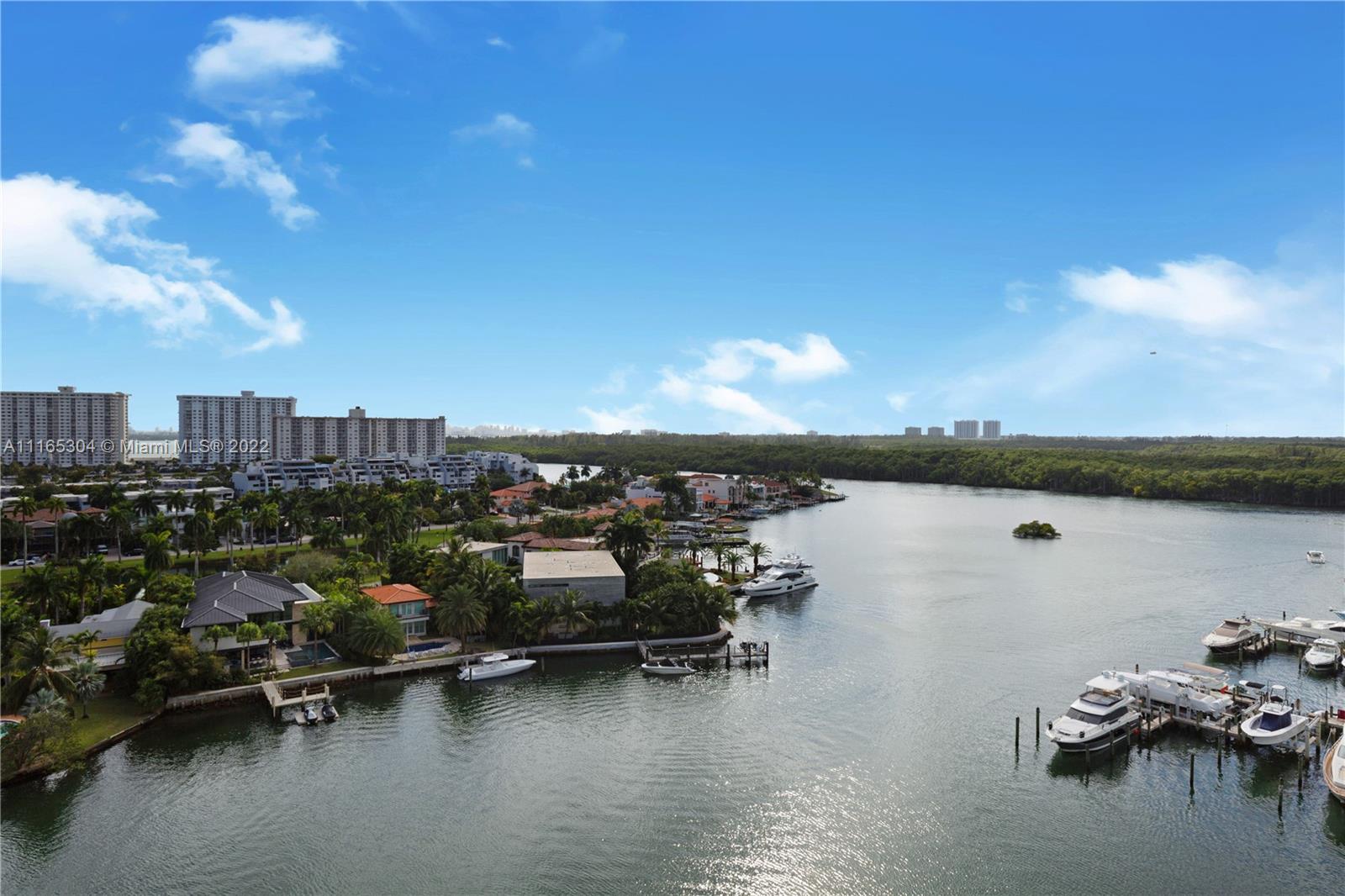 PARQUE TOWERS CONDO - Residential Lease