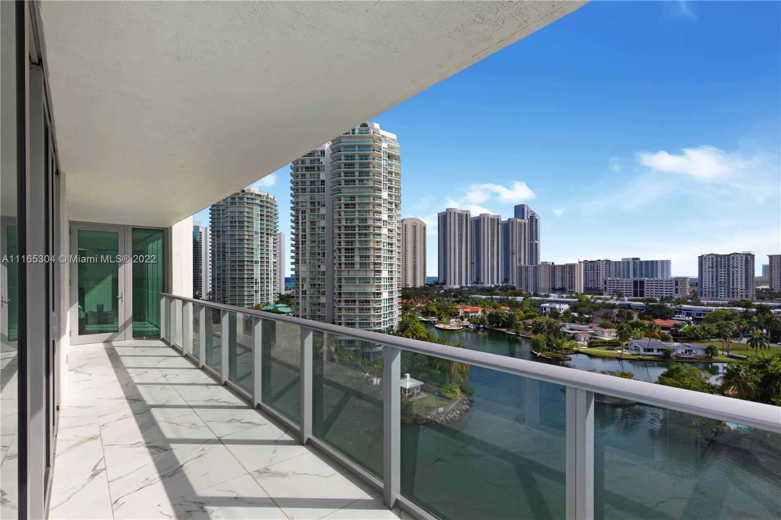 PARQUE TOWERS CONDO - Residential Lease