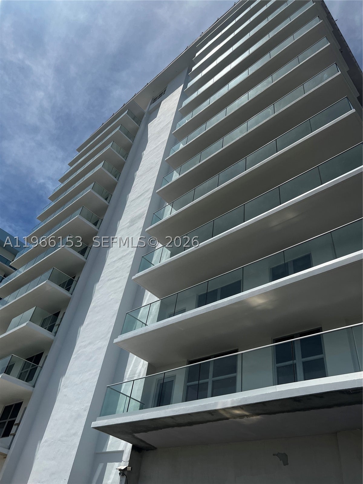 9225 Collins Ave 302