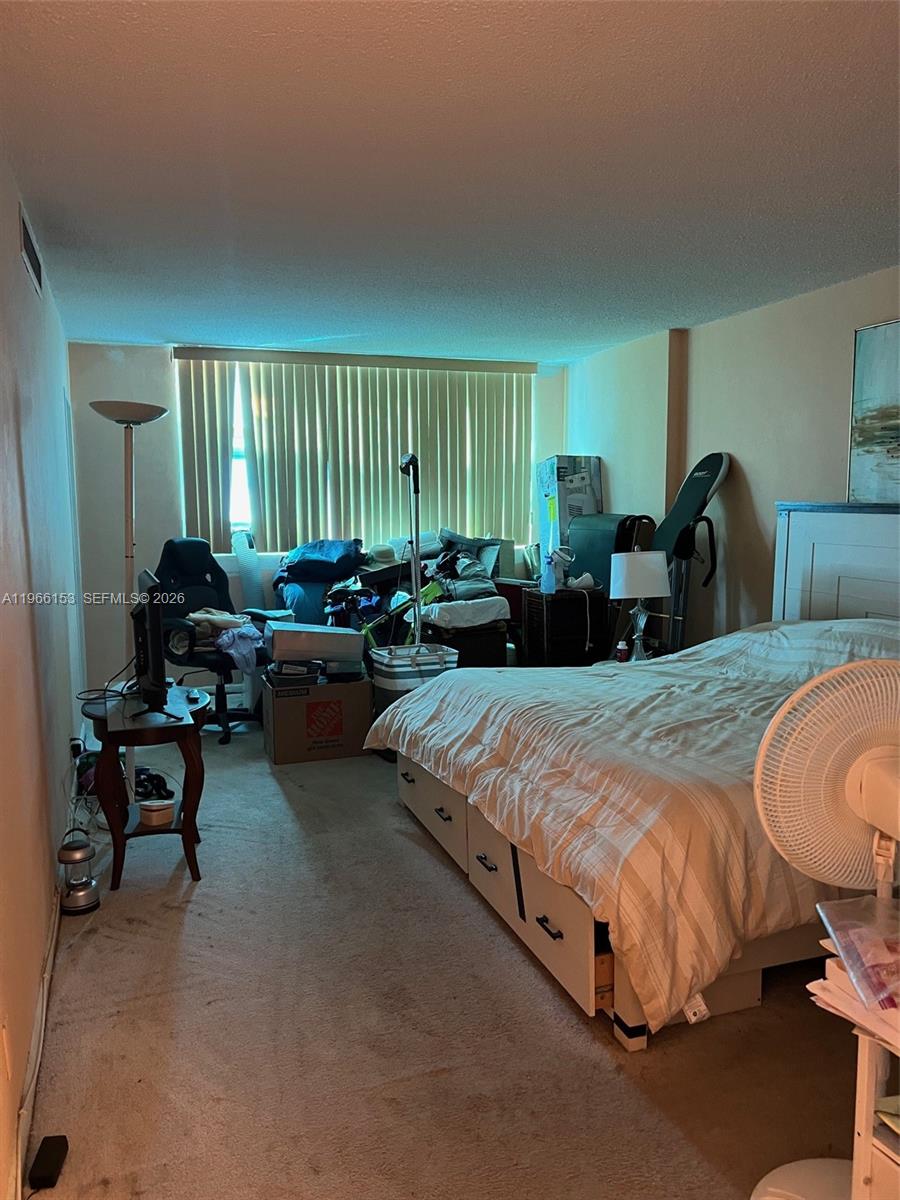 FOUR WINDS CONDO - Residential