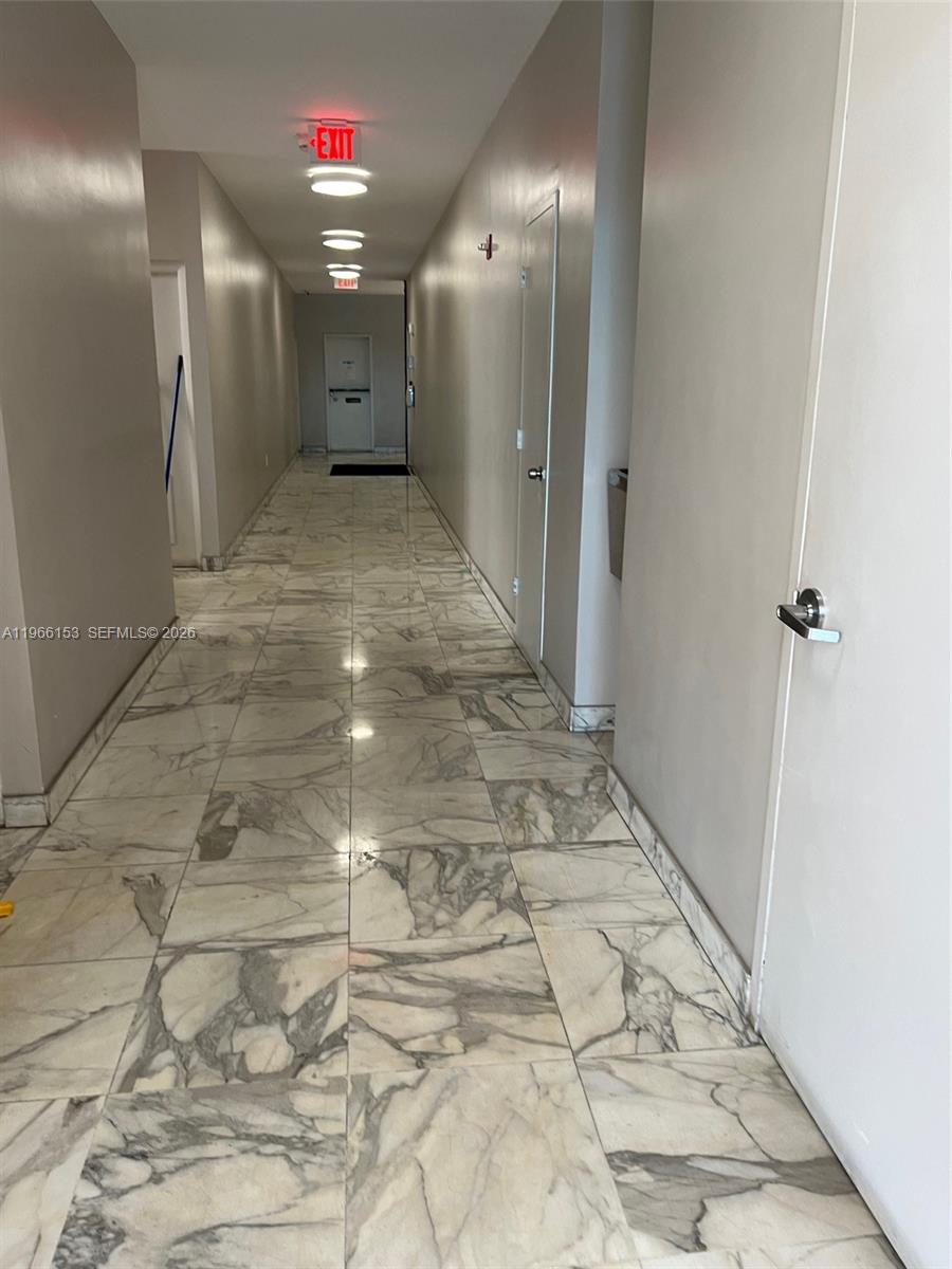 FOUR WINDS CONDO - Residential