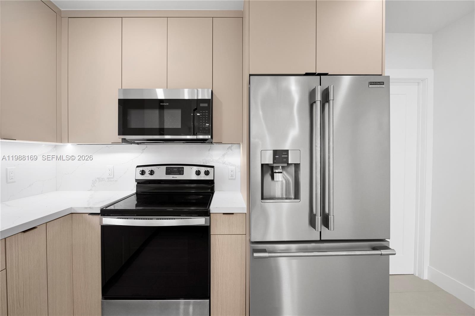 BELLCAMP MANOR - Residential Income