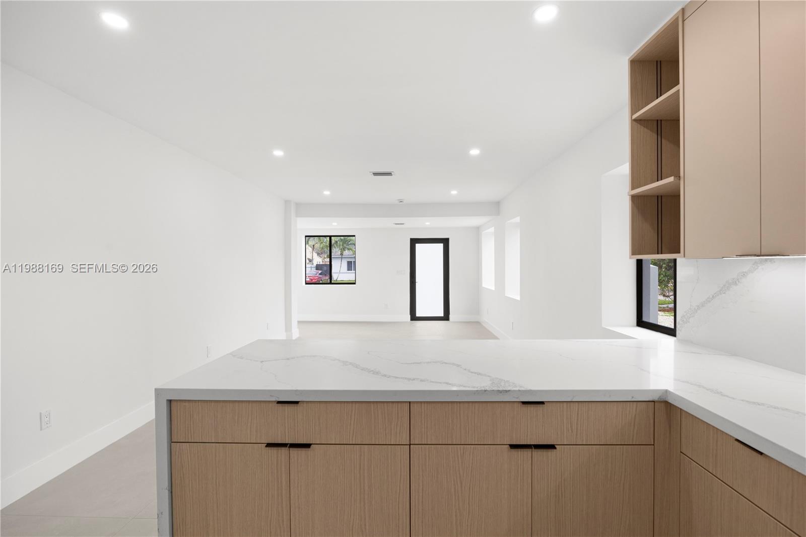 BELLCAMP MANOR - Residential Income