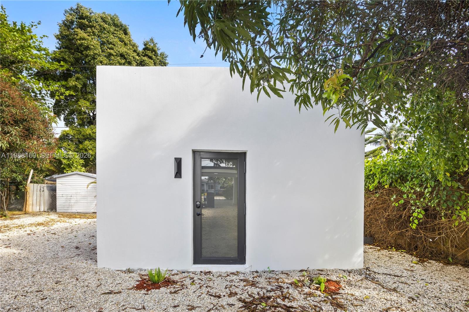 BELLCAMP MANOR - Residential Income