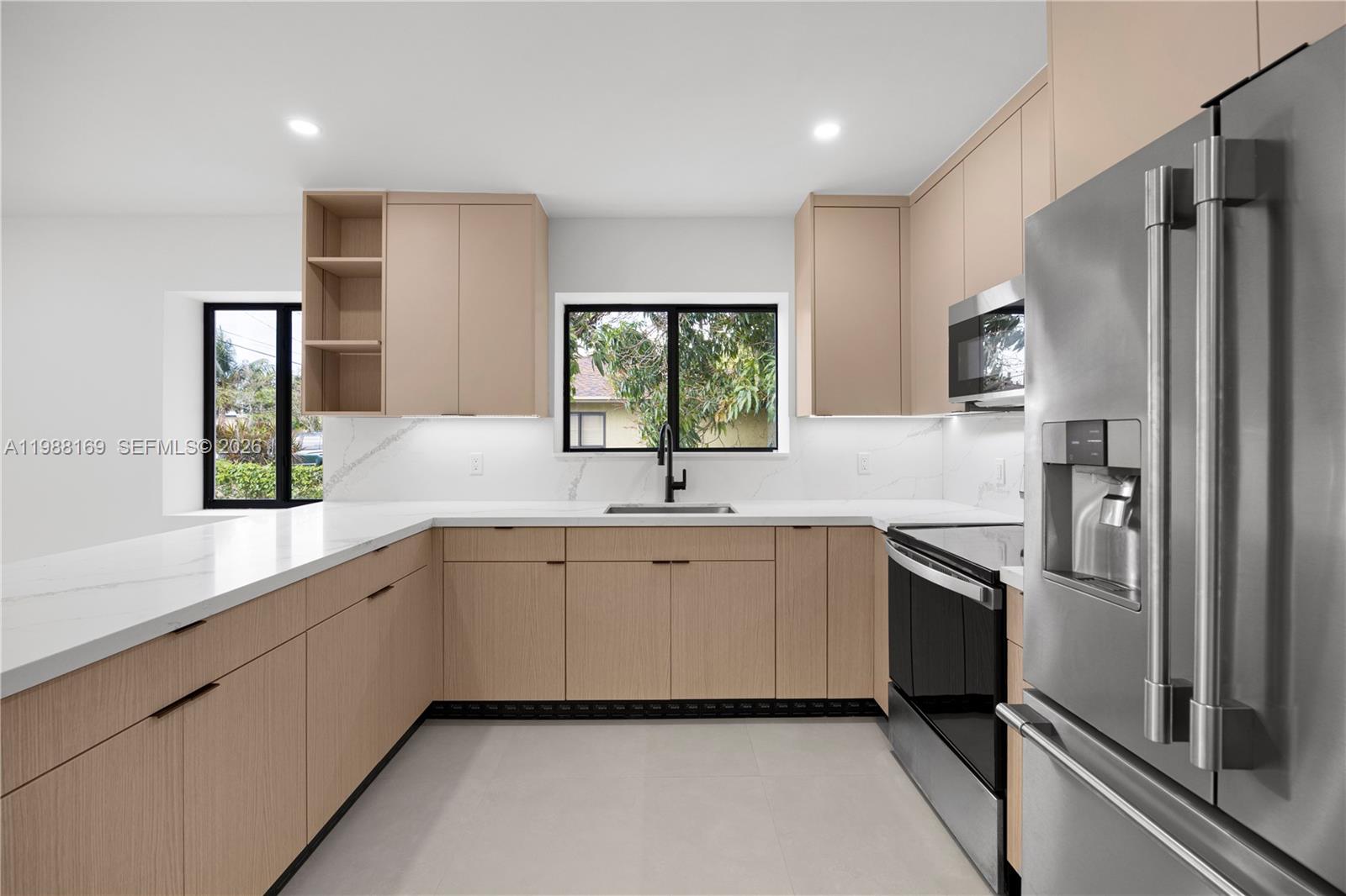 BELLCAMP MANOR - Residential Income