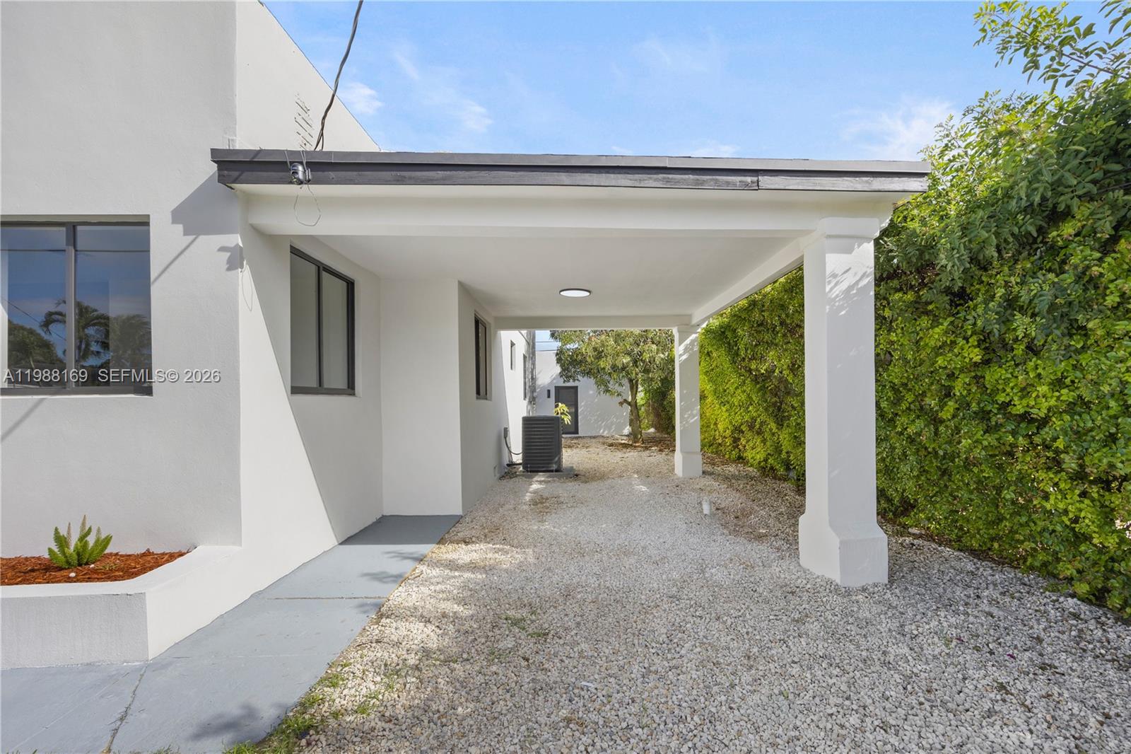 BELLCAMP MANOR - Residential Income