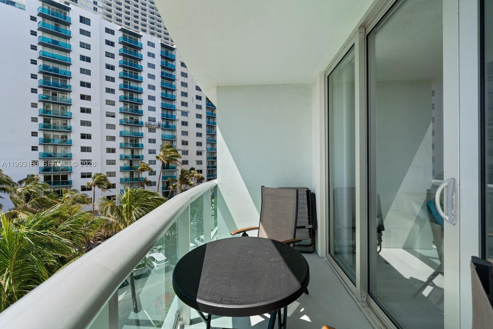 TIDES ON HOLLYWOOD BEACH - Residential