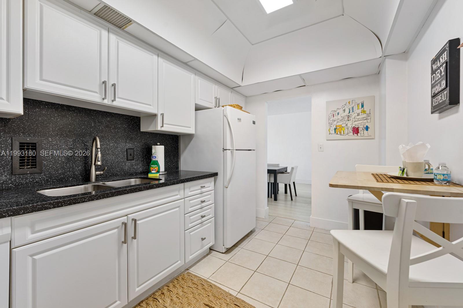 TIDES ON HOLLYWOOD BEACH - Residential