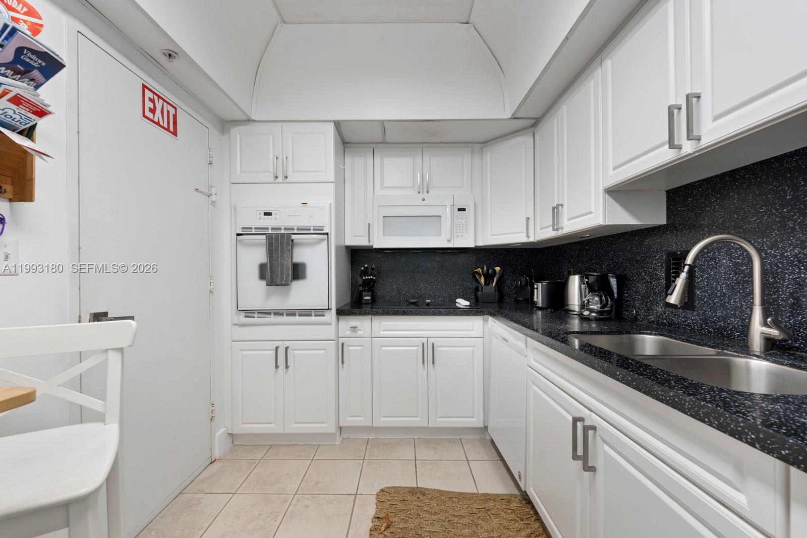 TIDES ON HOLLYWOOD BEACH - Residential