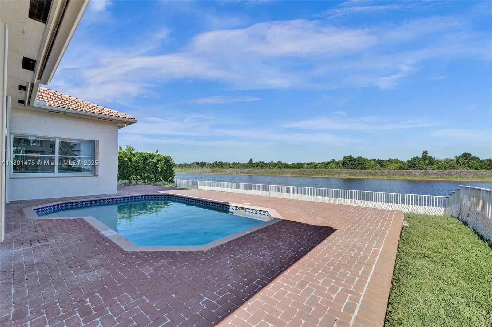 SUNSET LAKES GRAND ISLE - Residential Lease