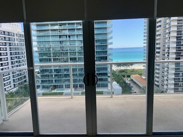 Property for Sale at 5750 Collins Ave 12H, Miami Beach, Miami-Dade County, Florida - Bedrooms: 2 
Bathrooms: 2  - $650,000