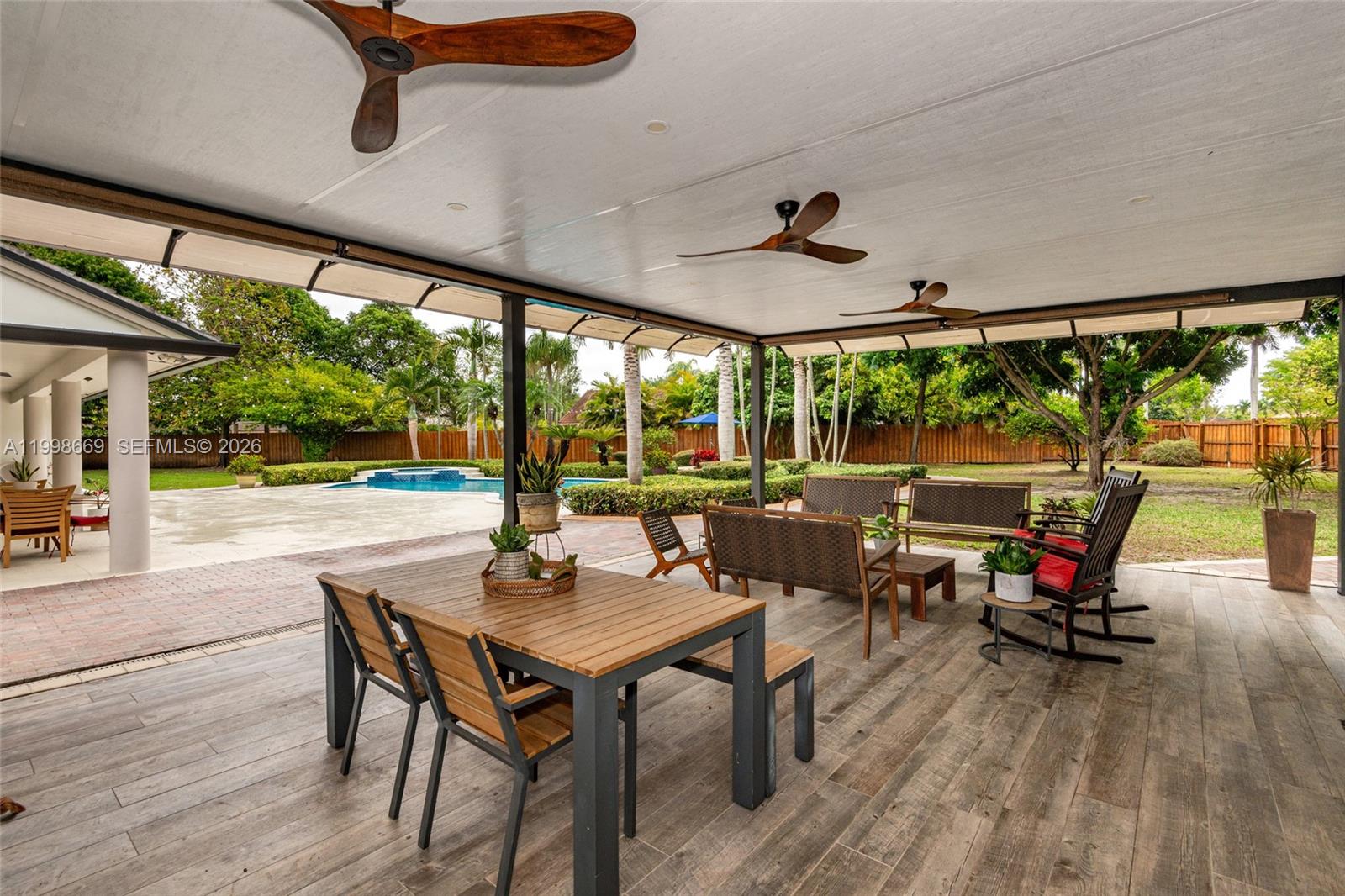 RIVER BEND SEC 1 - Residential