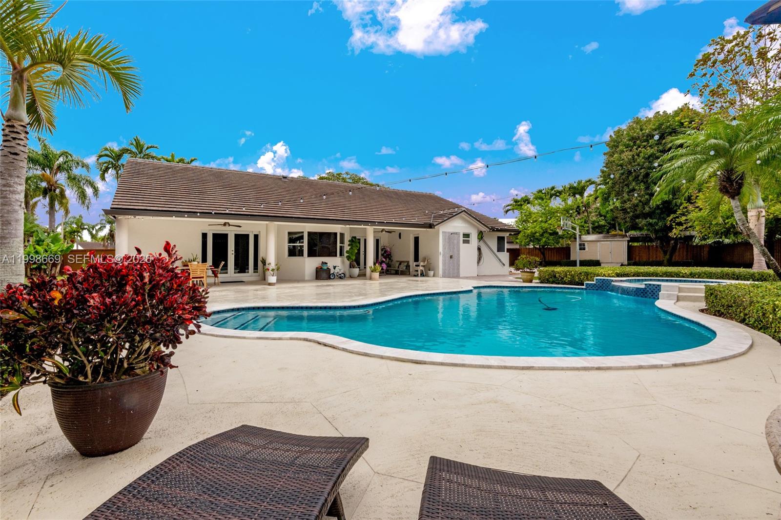 RIVER BEND SEC 1 - Residential