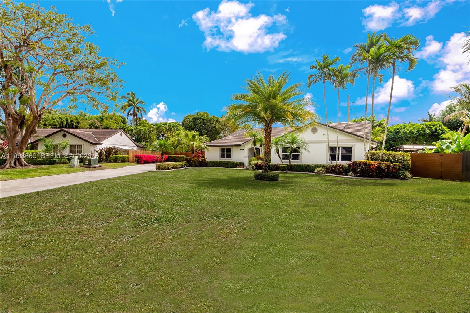 RIVER BEND SEC 1 - Residential