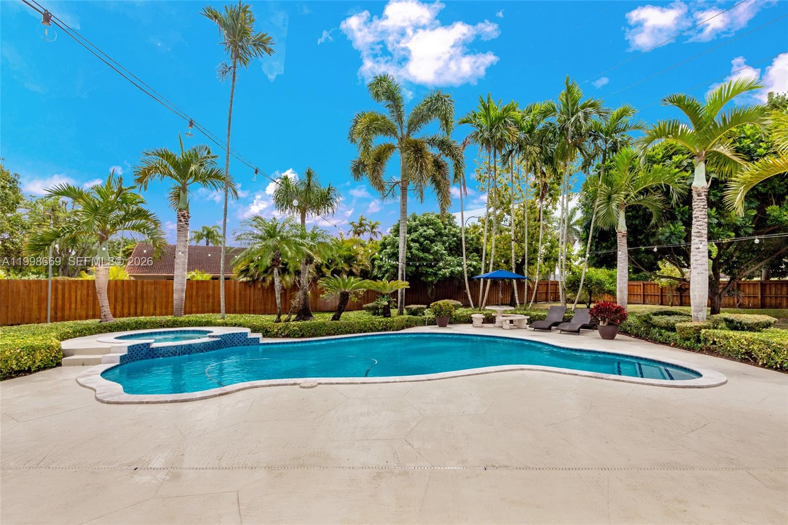 RIVER BEND SEC 1 - Residential