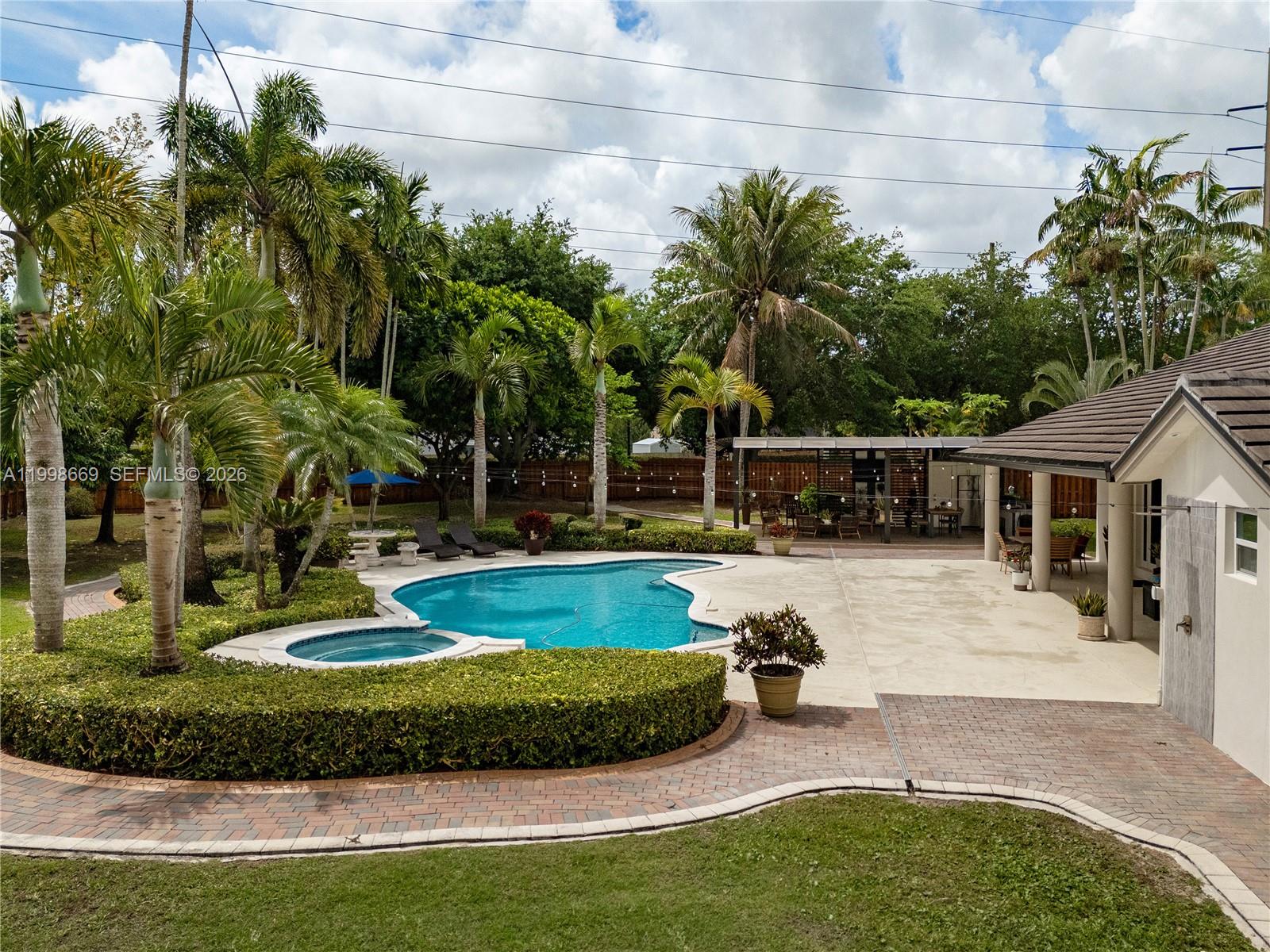 RIVER BEND SEC 1 - Residential