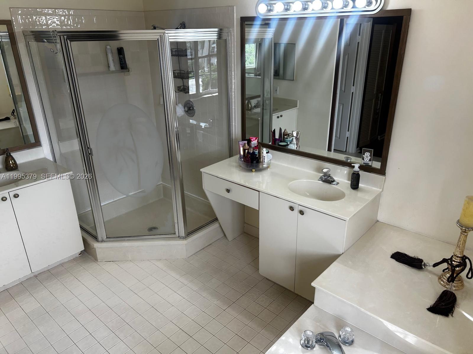 SILVER LAKES PHASE III - Residential