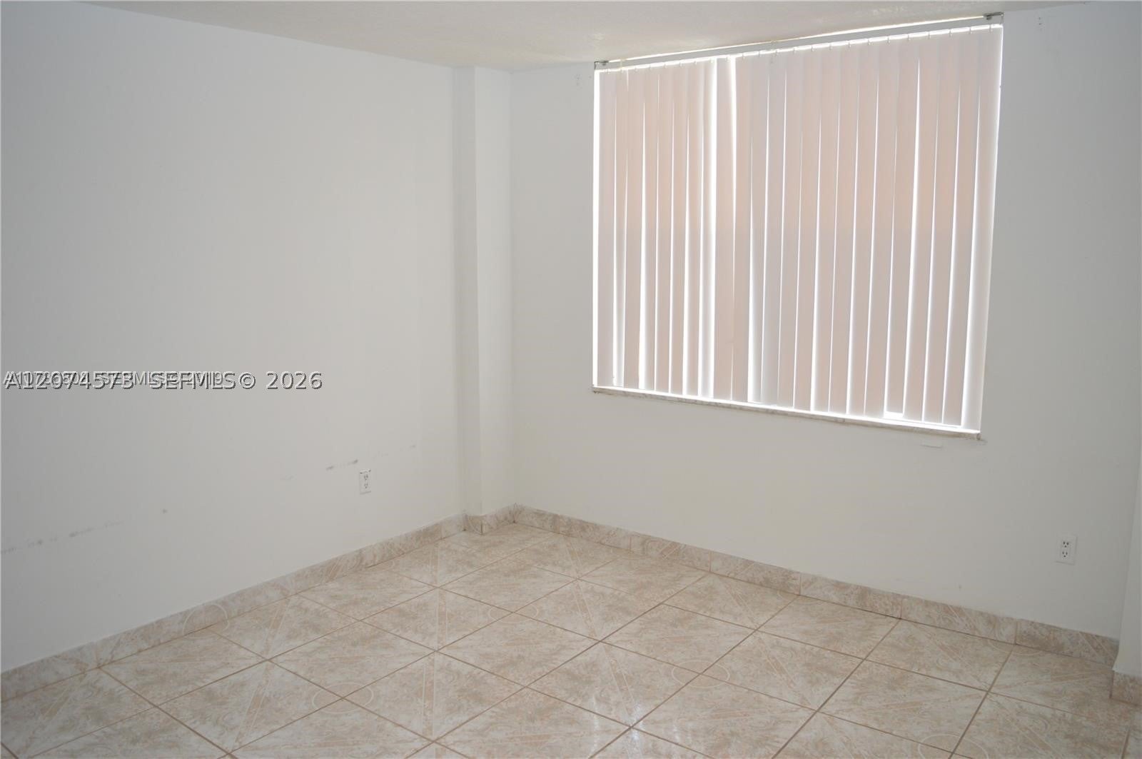 15600 NW 7th Ave 216
