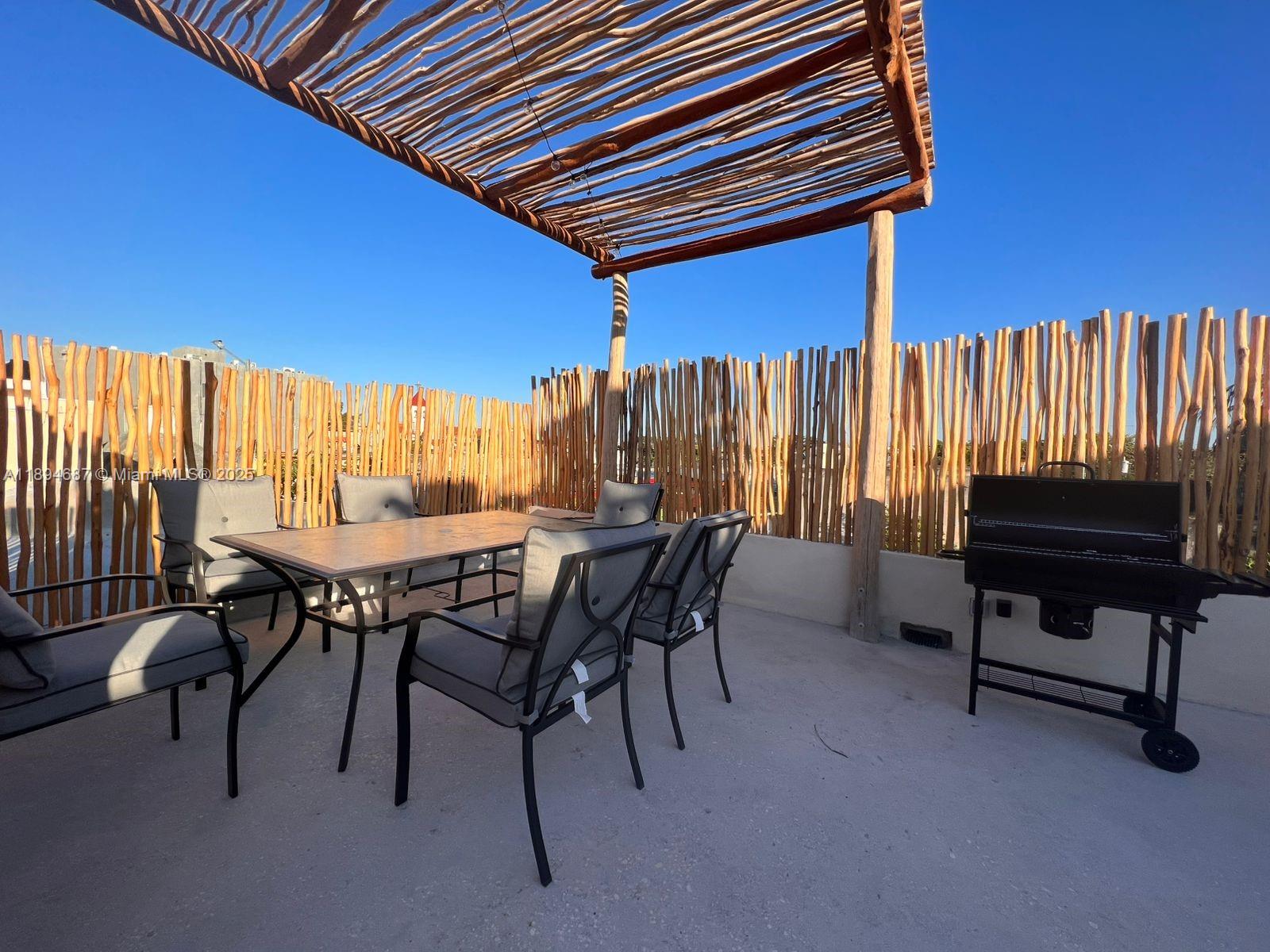 LUIS DONALDO COLOSIO - Residential Income
