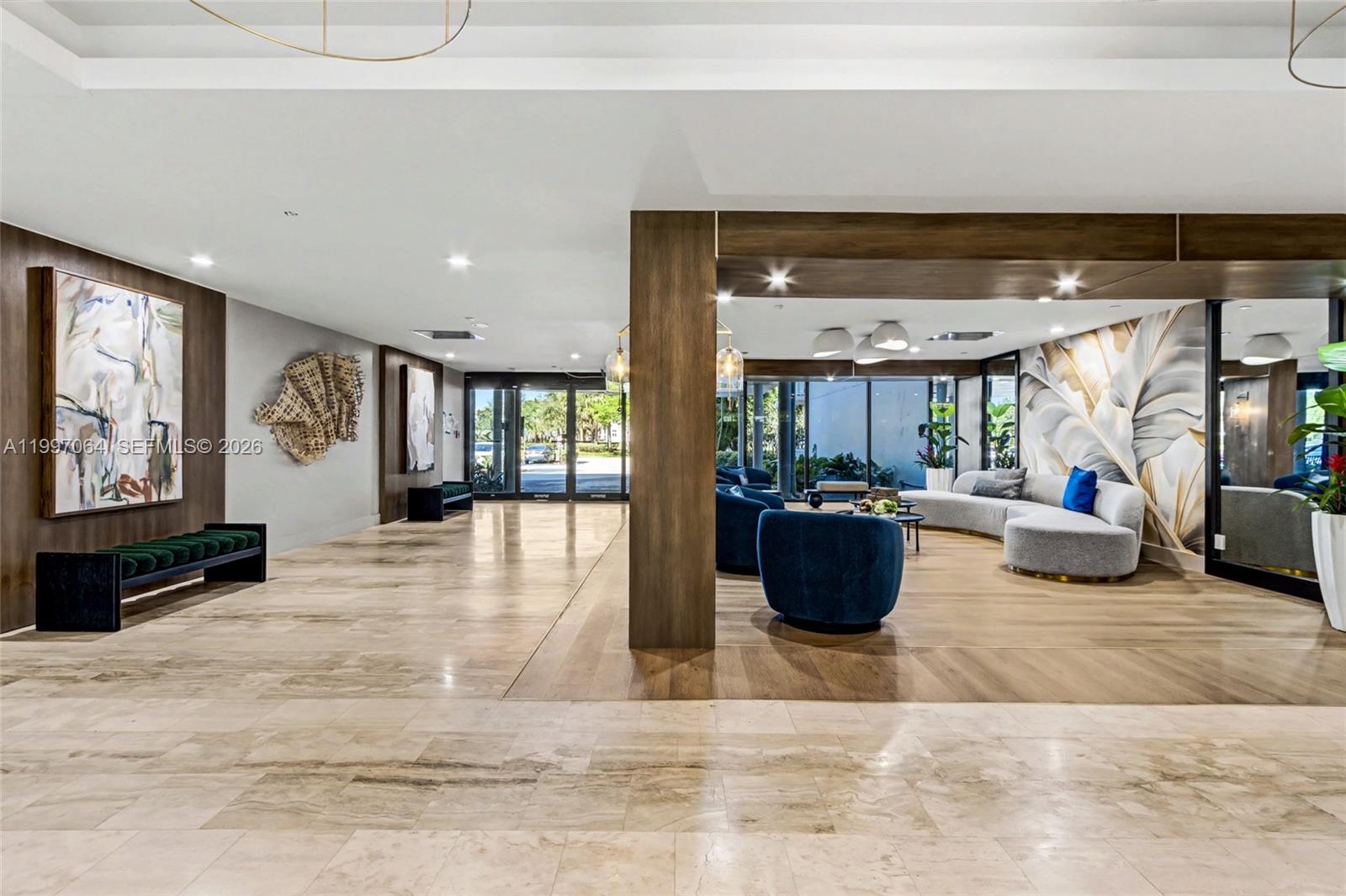 HILLCREST EAST NO 24 COND - Residential