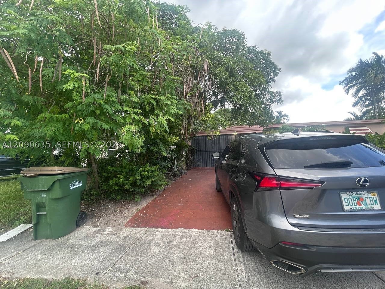105 NW 122nd St