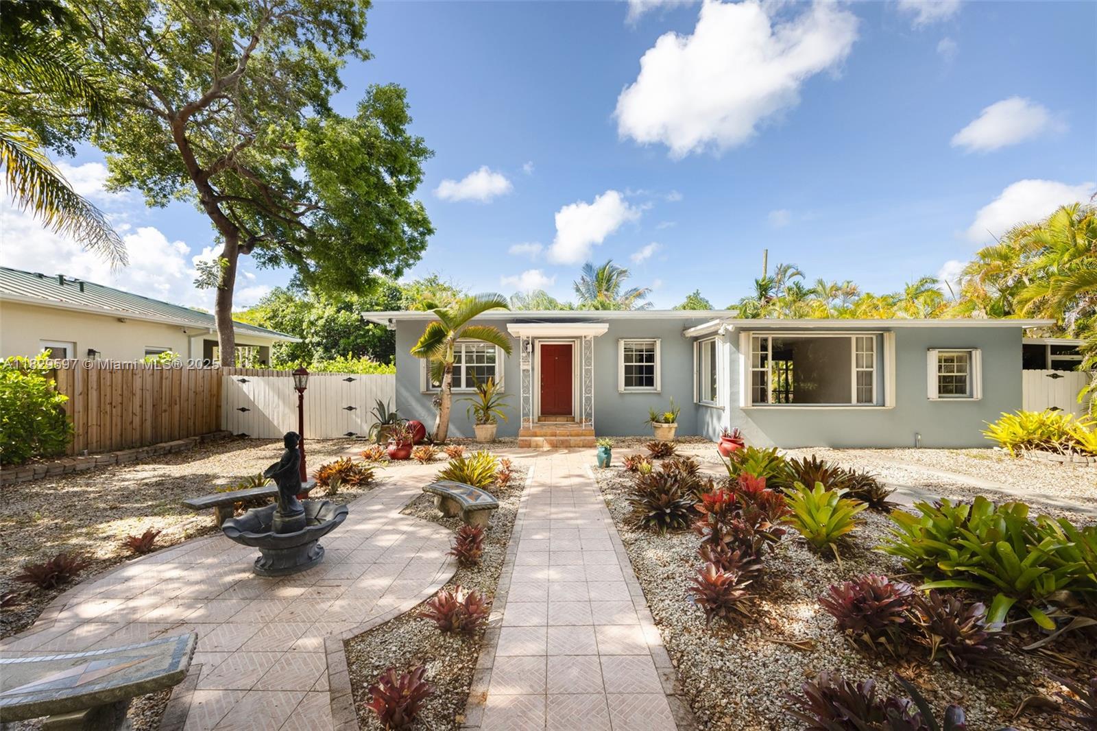 5960 SW 46th Ter