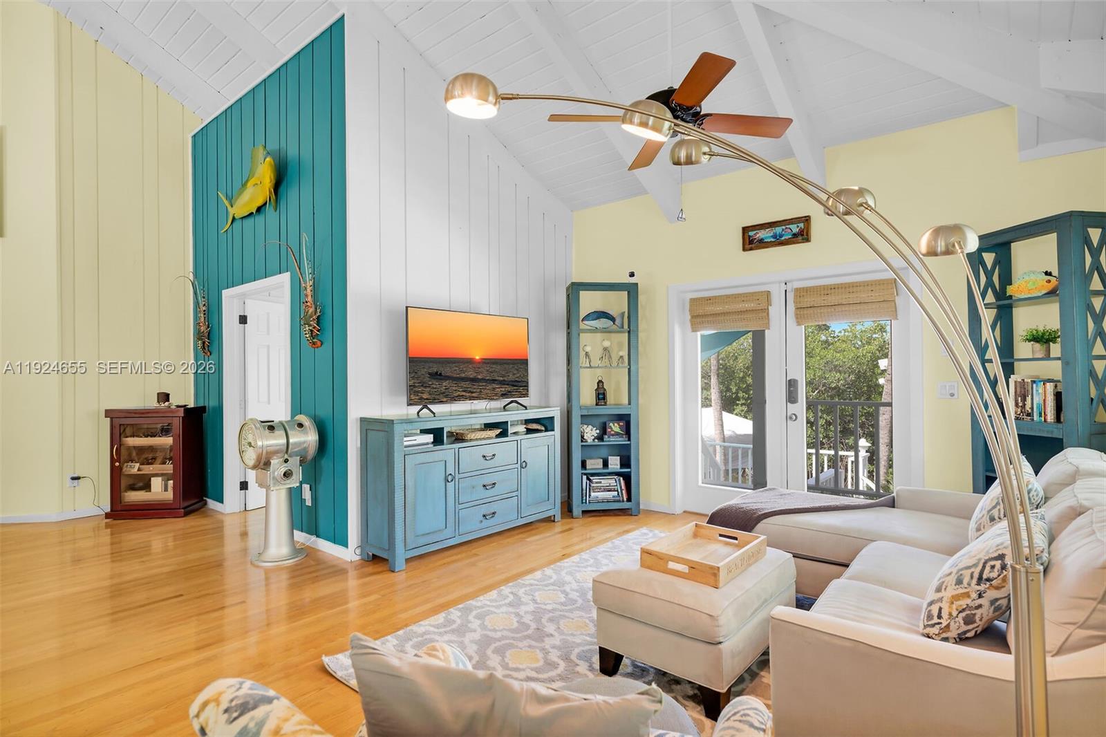 ROOSEVELT POINT #1 - Residential