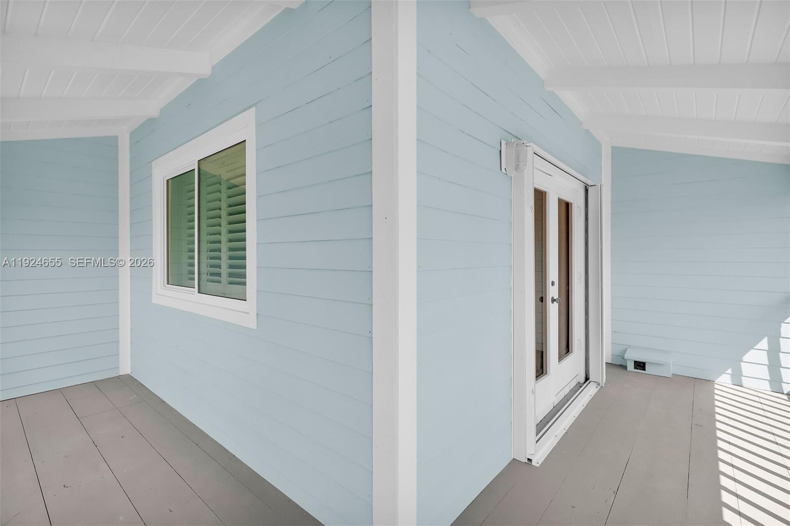 ROOSEVELT POINT #1 - Residential