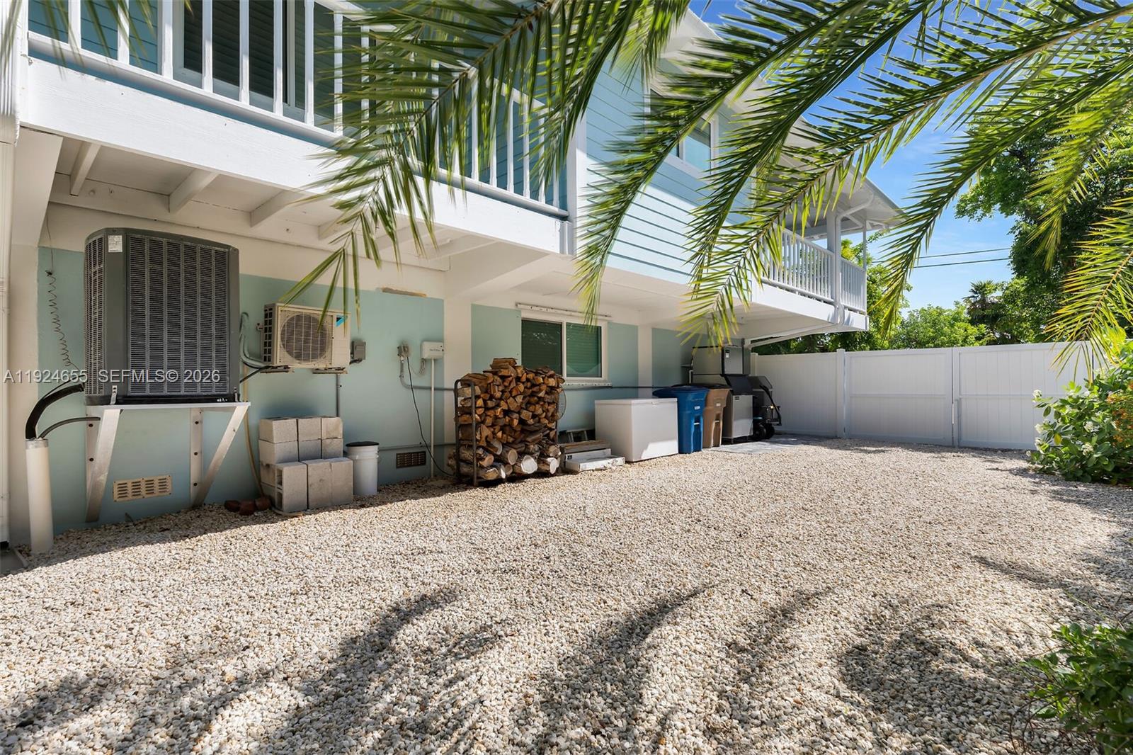 ROOSEVELT POINT #1 - Residential