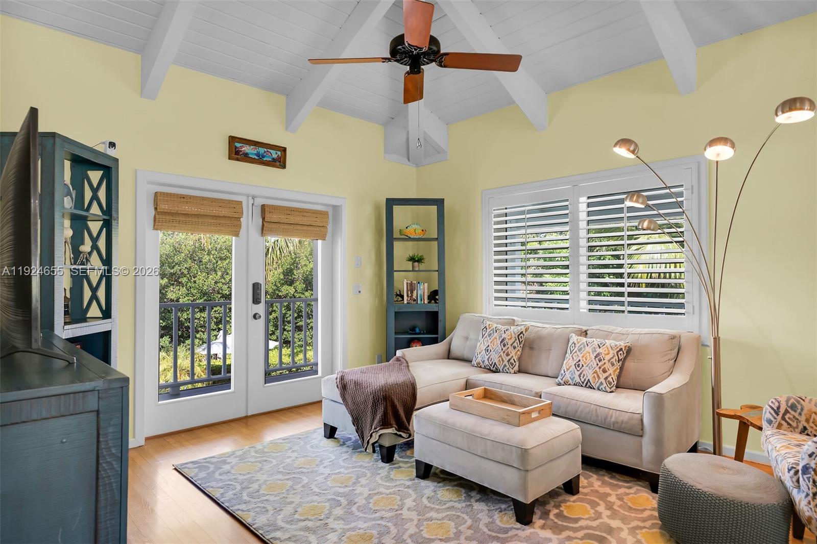 ROOSEVELT POINT #1 - Residential