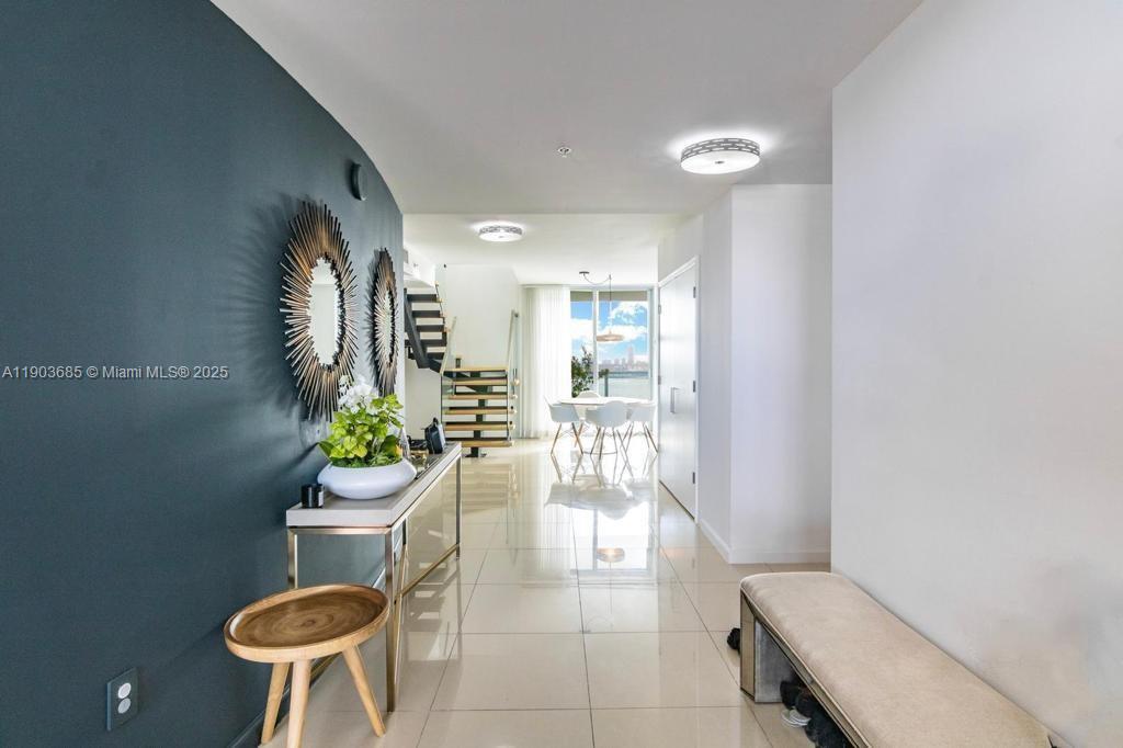 ELOQUENCE ON THE BAY COND - Residential Lease