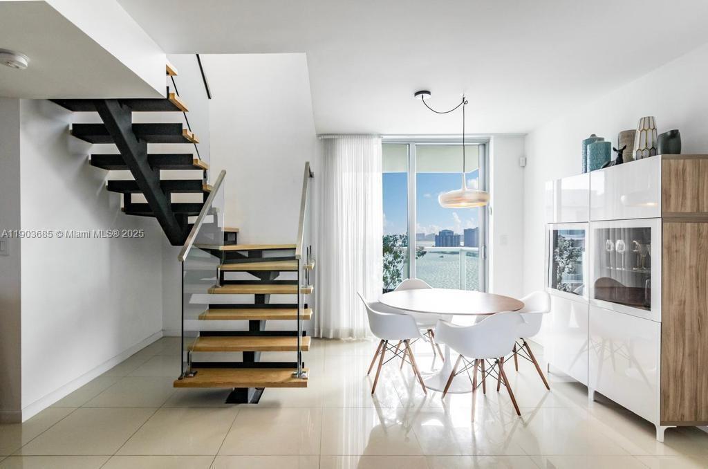 ELOQUENCE ON THE BAY COND - Residential Lease