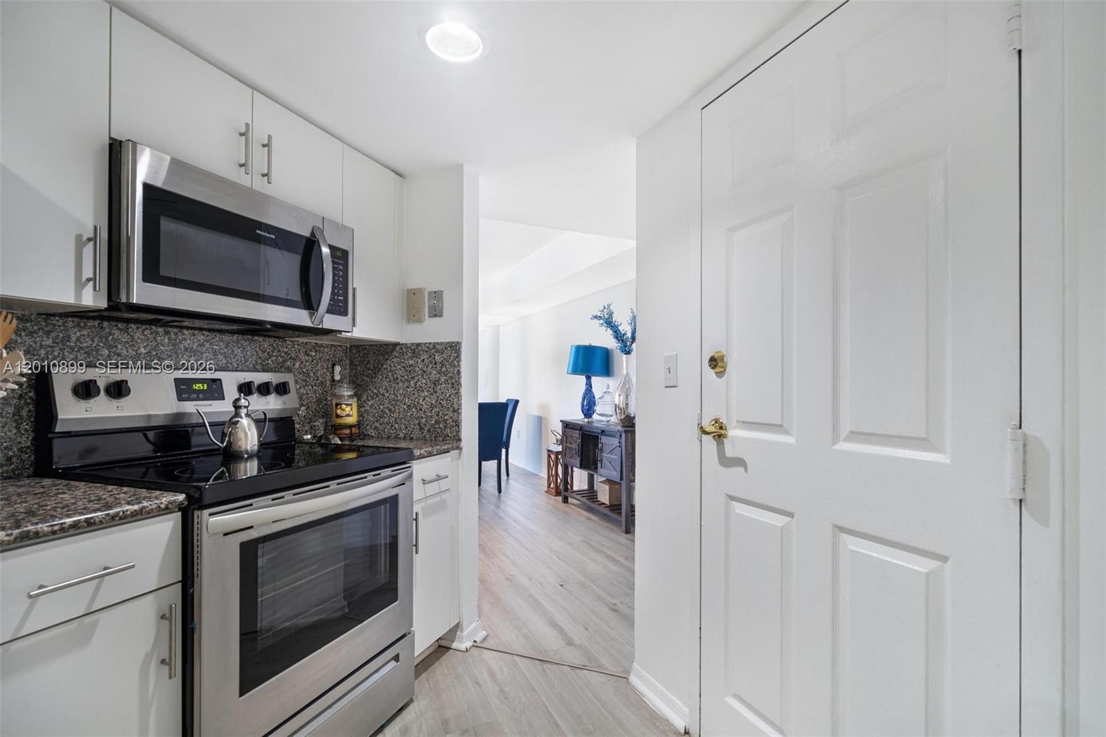 825 Brickell Bay Dr 2042