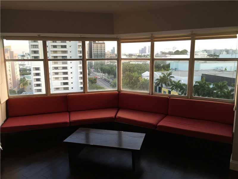 Open studio w/furniture, large living area w/amazing Ocean & city views, very good location just steps to the beach, Lincoln Rd, across the stress from the Conventional Center. This spacious unit features a updated kitchen, wood floor and custom walk in c loset. Building has pool, gym & sauna. Parking space assigned. SUPRA Look-box.