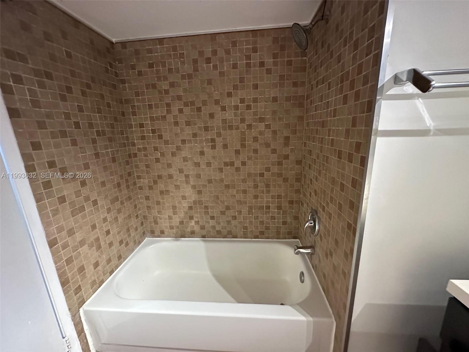 THE GREENS AT DORAL CONDO - Residential