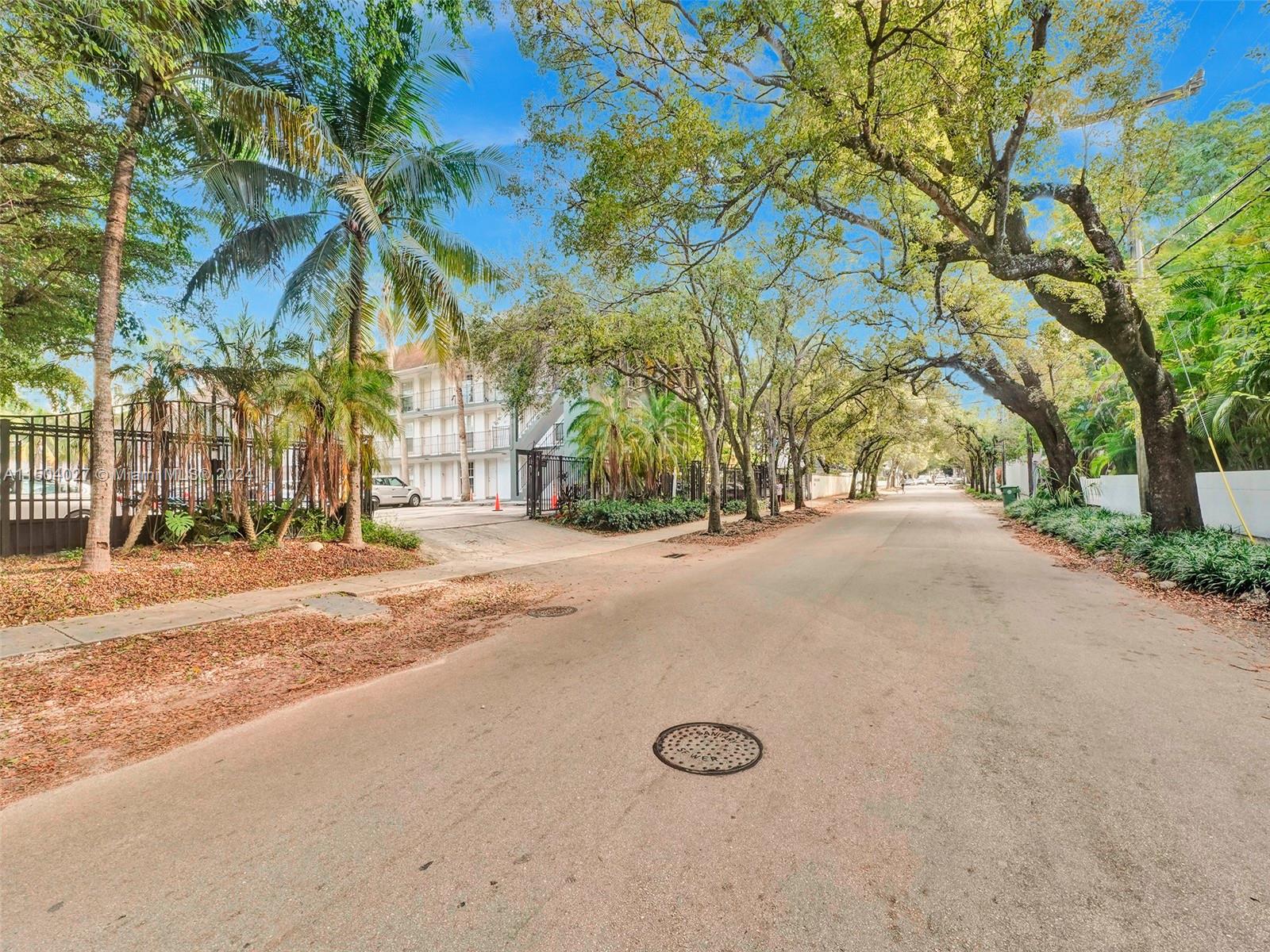 VIRGINIA POINTE CONDO - Residential