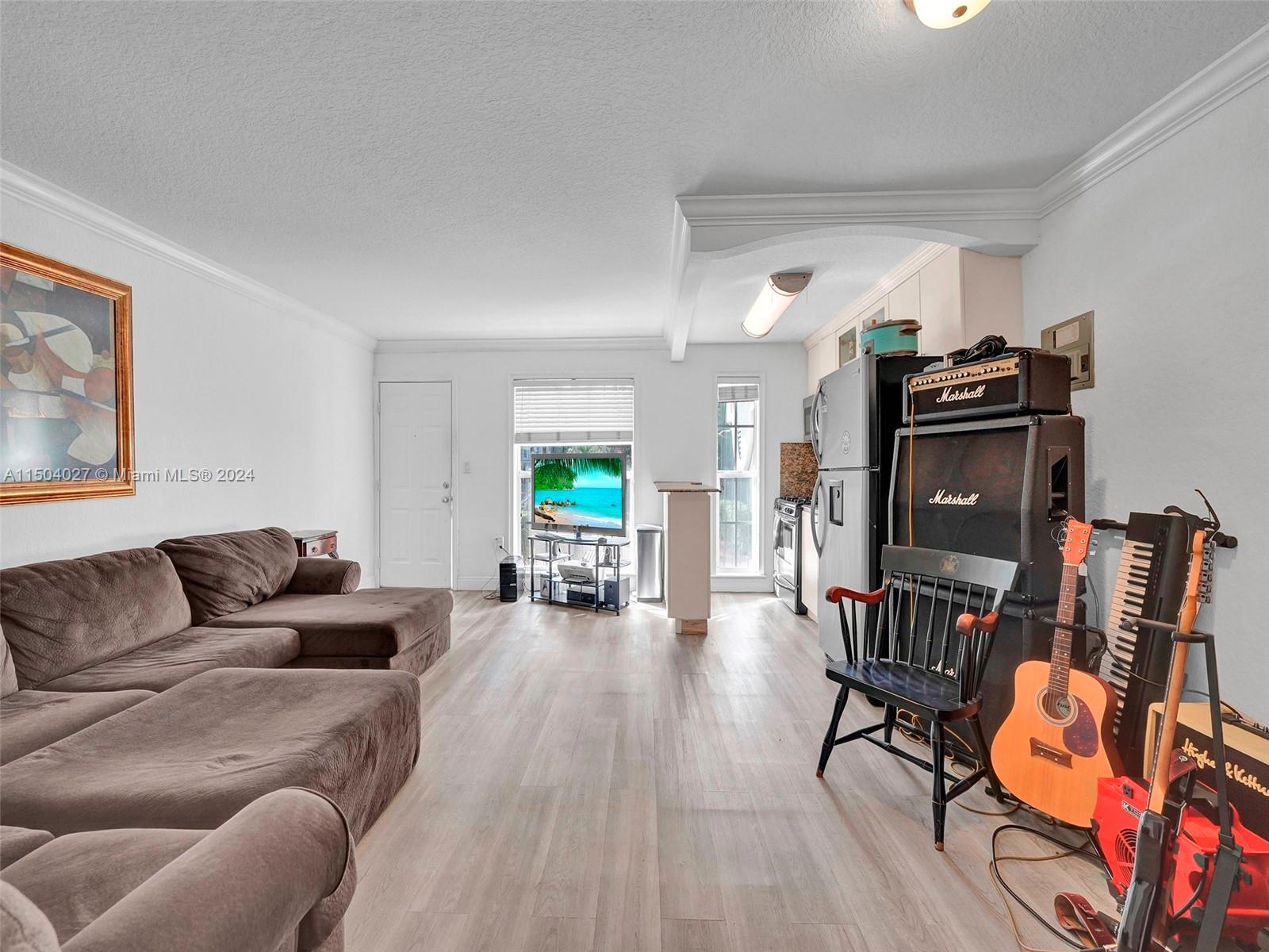 VIRGINIA POINTE CONDO - Residential