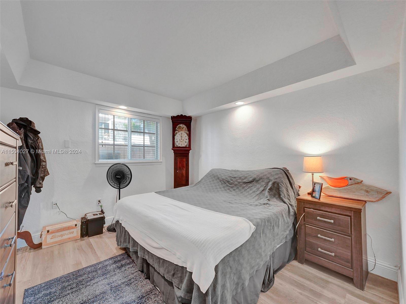 VIRGINIA POINTE CONDO - Residential