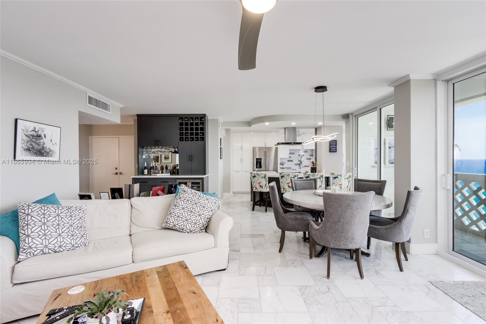 CLOISTER BEACH TOWERS CON - Residential