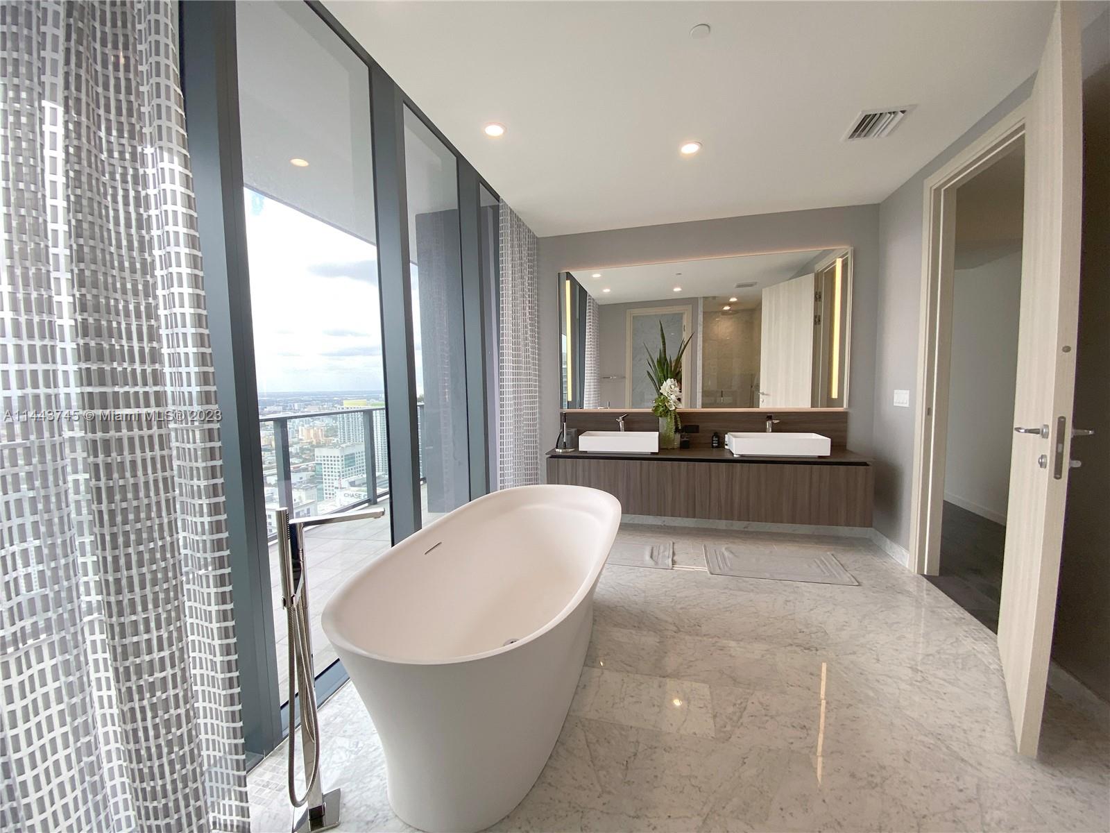 BRICKELL FLATIRON CONDO - Residential